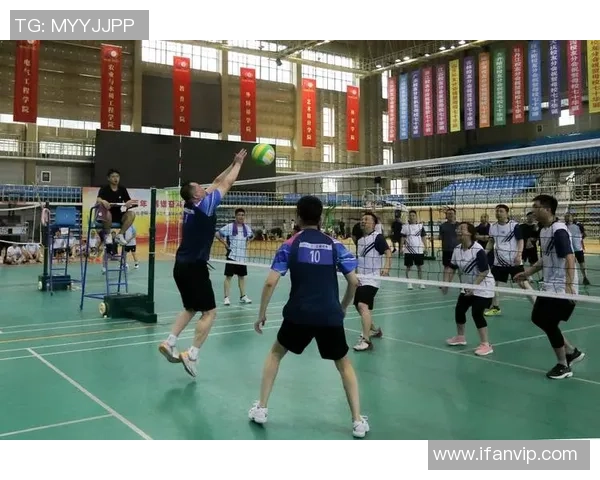 深圳排球队的奋斗与荣耀:一段排球精神的真实纪实之旅 深圳排球队的奋斗与荣耀:一段排球精神的真实纪实之旅