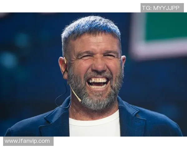 足球明星托蒂颜值分析他的魅力与风采如何影响球迷心目中的偶像形象 足球明星托蒂颜值分析他的魅力与风采如何影响球迷心目中的偶像形象