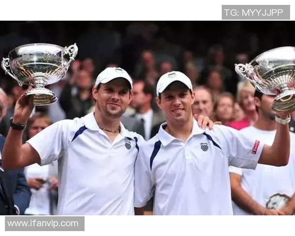 赛后分析：广州网球队与南京网球队的团队协作表现与启示